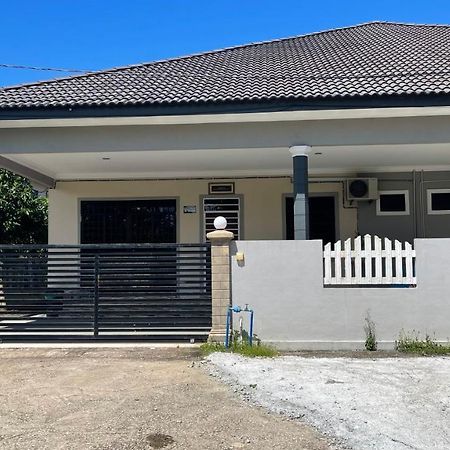 Nikmat Homestay Riyadh Kampong Tuan Mandak Dış mekan fotoğraf